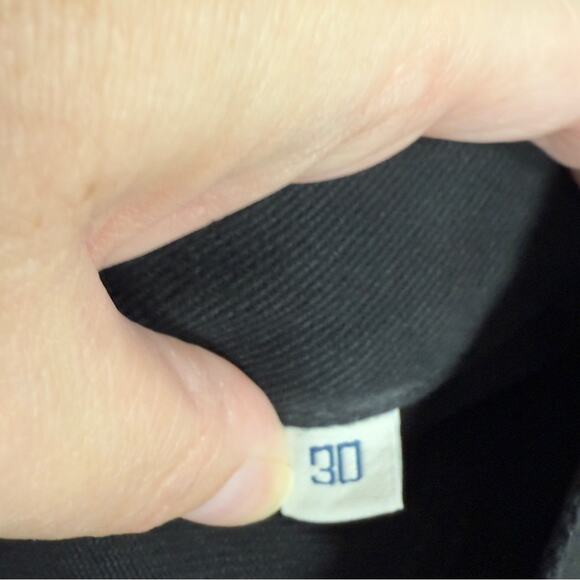 Daily Blue By AG Mantra Wide Barrel Leg Jeans Coated Octopus Button Fly 30 NEW - Picture 11 of 16